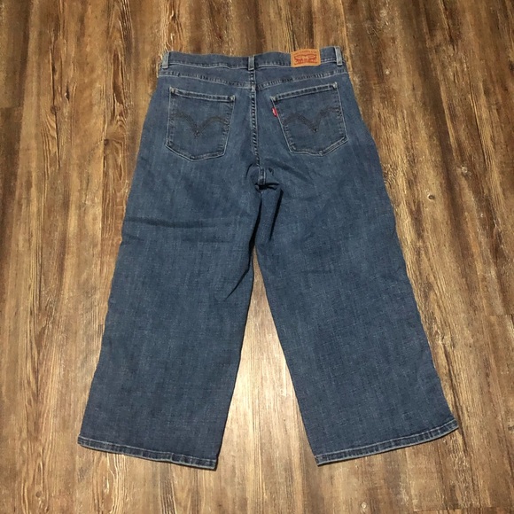 Levi's Jeans Women's 10 Classic Wide Leg Cropped High Rise Retro Denim Classic - Picture 5 of 8